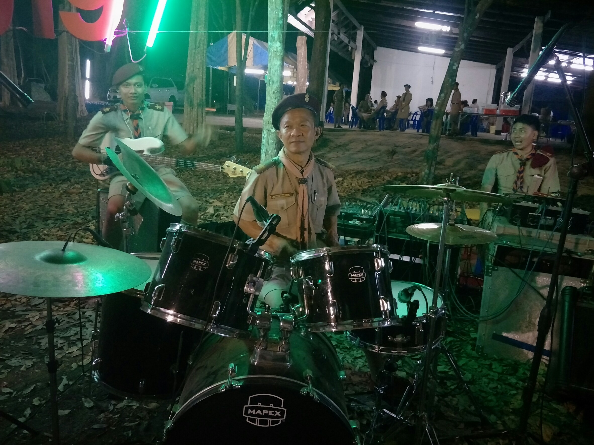 �١���� (219)