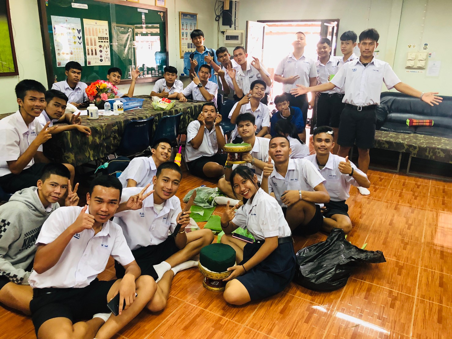 ������ 2562_190614_0015