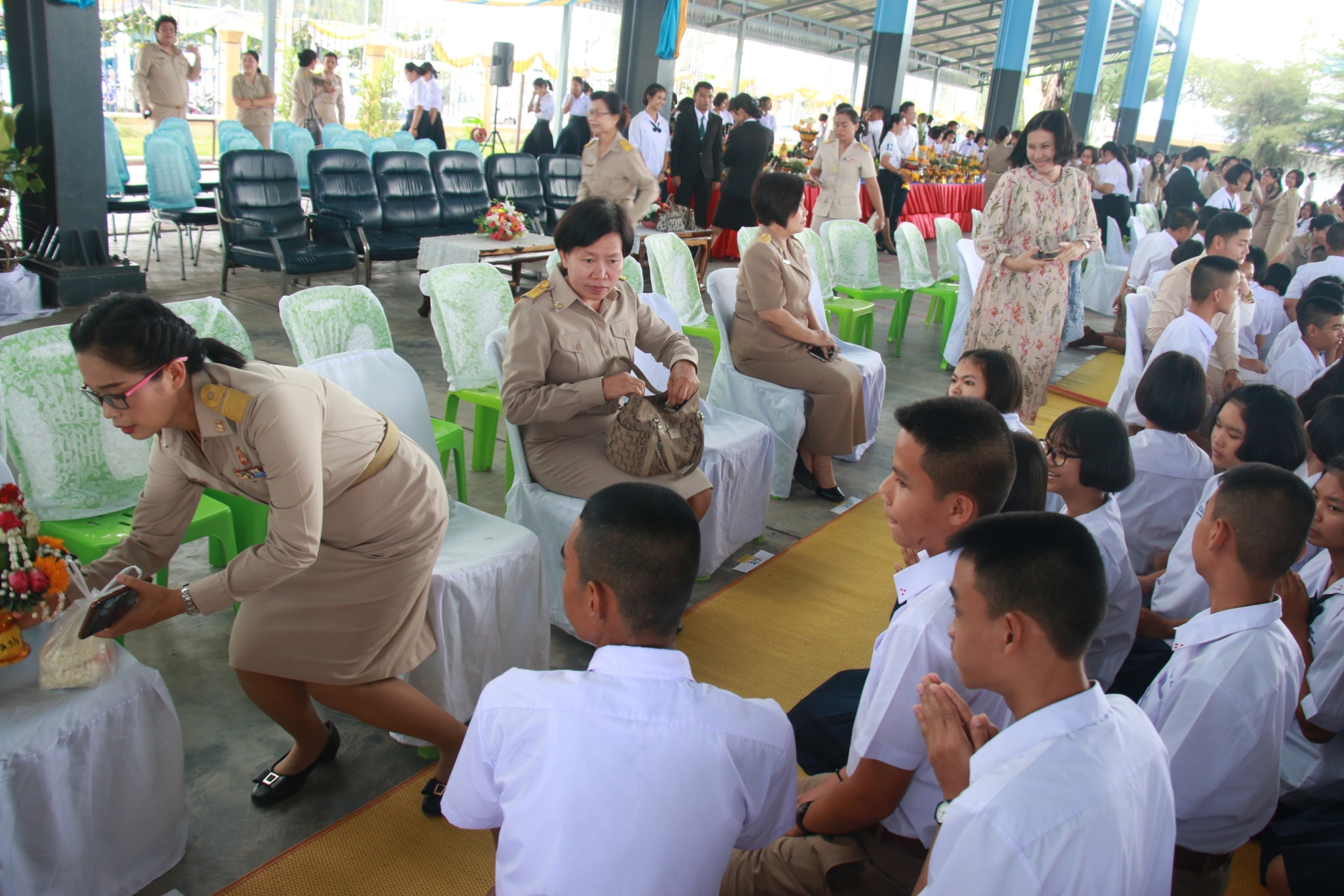 ������ 2562_190614_0841